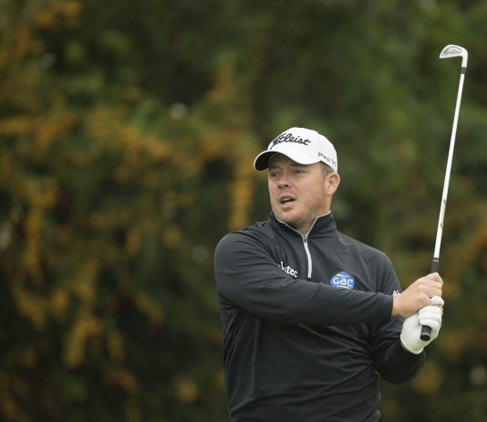 Pro golfer Coetzee chips in for orphanage