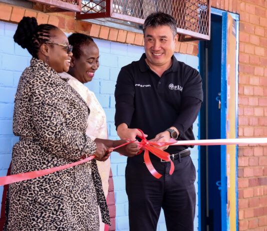 Rectron Launches New Computer Laboratories at Ratshepo High School in Temba